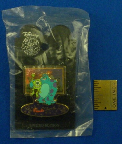 Sulley Mike Wazowski Monsters Inc Where Friends Share the Magic LE OC Pin #23612 - Picture 4 of 4