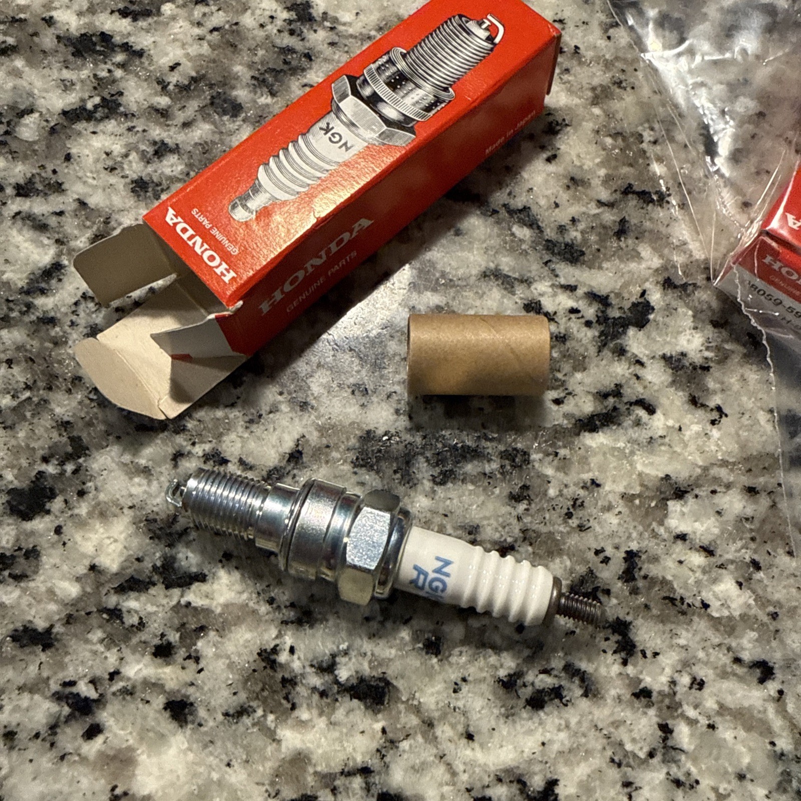 Honda /NGK 7502 Standard CR9EH-9 Motorcycle Spark Plug Tune Up Kit Set ja