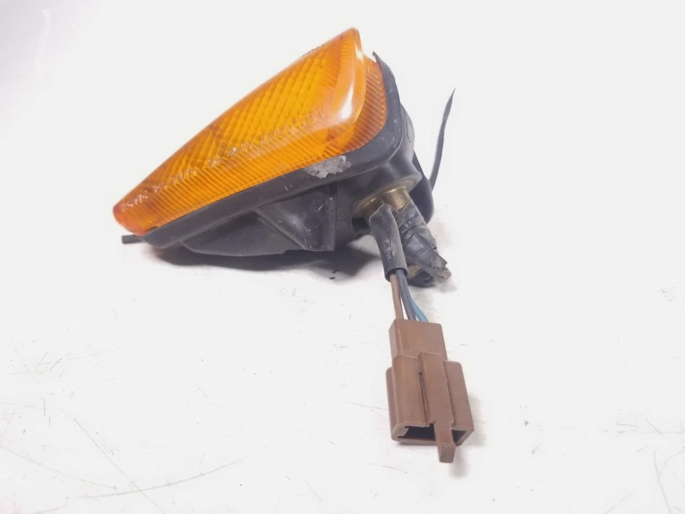 Luz indicadora de señal de giro delantera izquierda Yamaha FJ1200 envío gratuito Foto 3 de 4