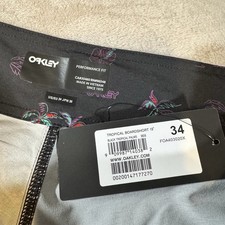 Oakley Men's Tropical Print Board Shorts Size 34 New