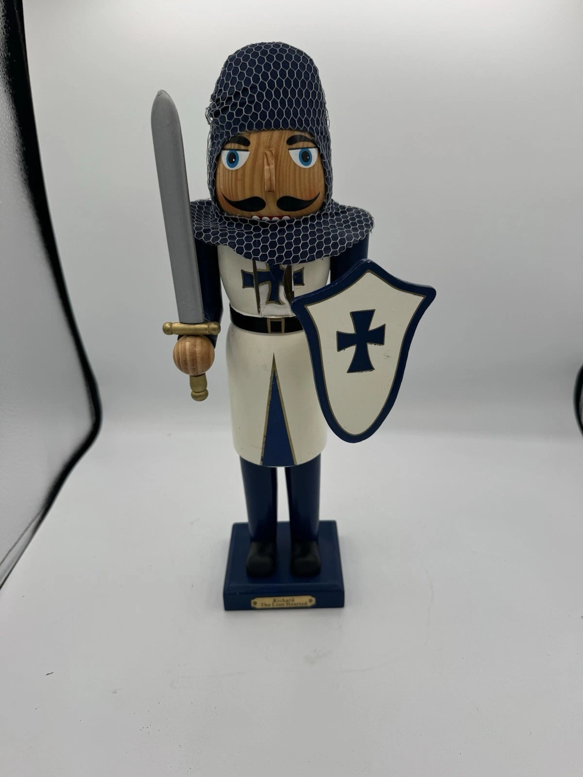 Richard The Lion Hearted Nutcracker 15, inch Tall