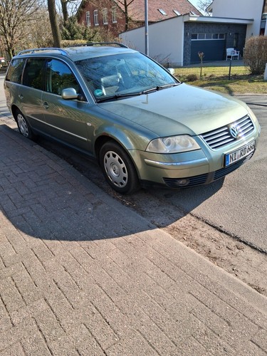VW Passat Bj.06/2002 Kombi - Bild 1 von 8