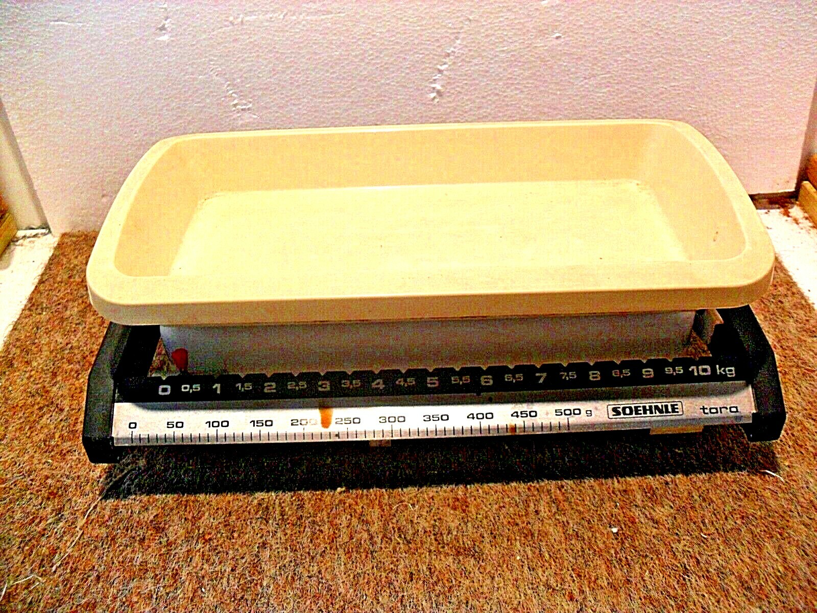 Salter Mechanische Küchenwaage Retro - 5kg Kapazität Mit 2L Spülmaschinen-Schüssel