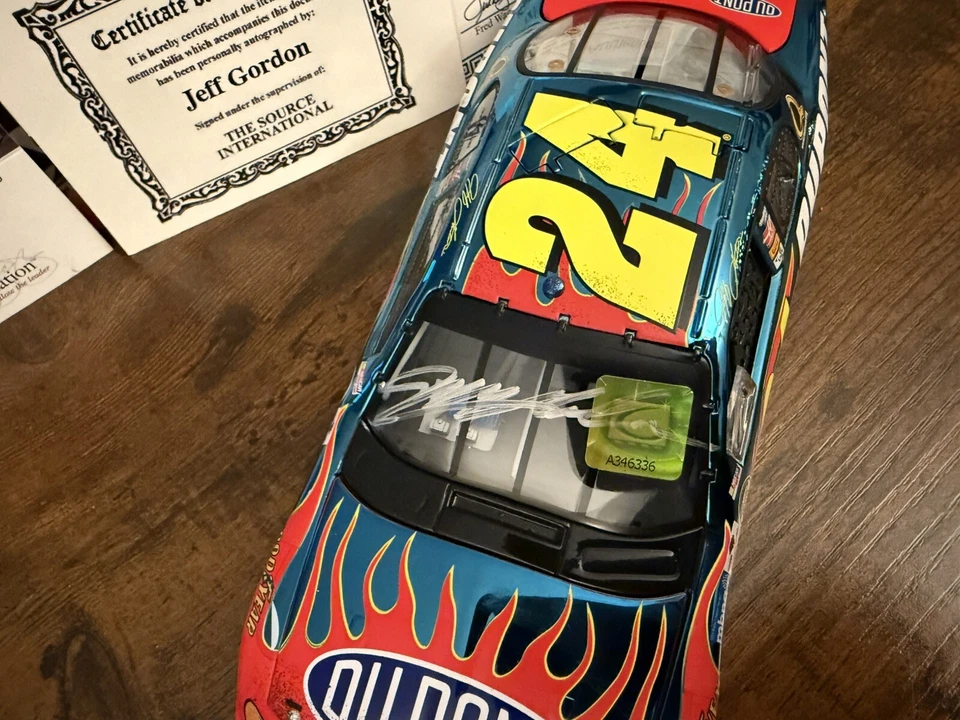 Jeff Gordon Firmado Daytona 500 Win Raced Cromo 1/24 Diecast Certificado de Autenticidad NASCAR Foto 3 de 4