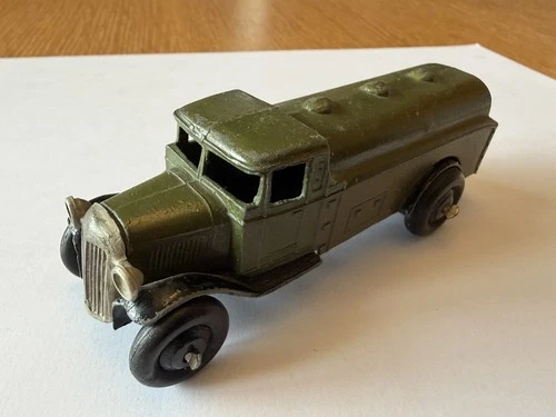Dinky Toys Liverpool Type 25D Military Petrol Tank Wagon Vintage 1946/47 No Box