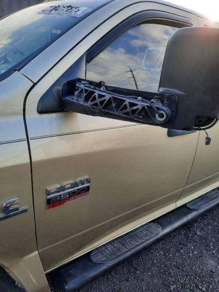 2011-2012 Dodge Ram 3500 Driver Left Front Door Crew Cab PC-PWL Gold OEM Foto 2 de 4