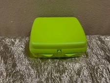 New Tupperware Sandwich Keeper in a BeautifulLime Green Color
