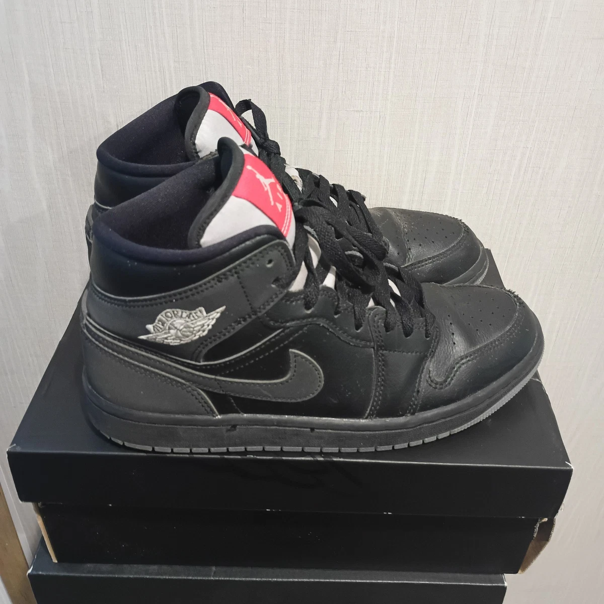 Las mejores ofertas en Jordan 1 SE Mid Black White Metallic Silver