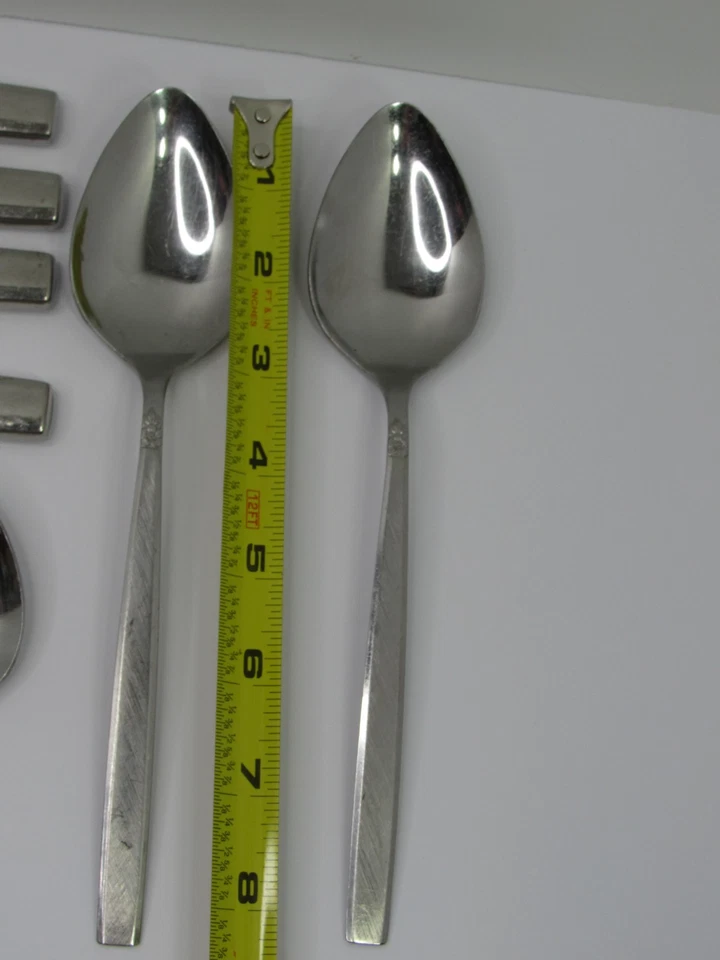 18 peças. Talheres de aço inoxidável vintage Oneida Ltd 1881 Rogers Melissa colheres garfos excelente estado usado - Imagem 3 de 4