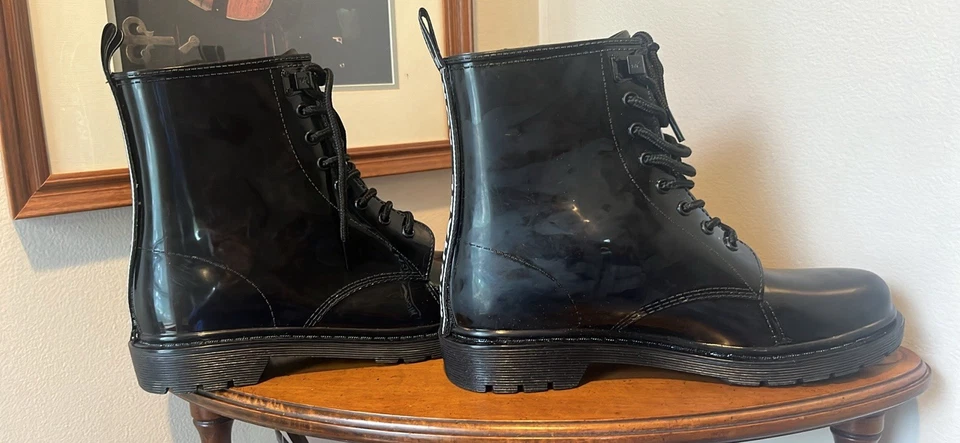 Botas de chuva Michael KORS TAVIE MK BLACK LACE UP COMBAT femininas tamanho 10 - Imagem 3 de 4