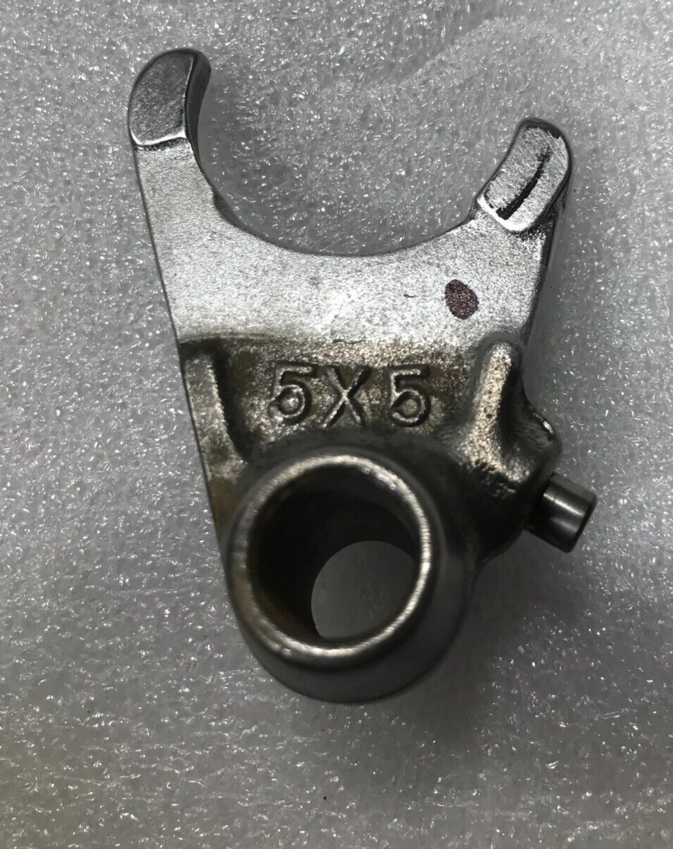 Yamaha YZ490 Gear Shift Fork (3) 1986-90 OEM Vintage Item P/N 5X5