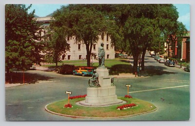 Postcard Soldiers' Monument Library And Common Lynn Massachusetts