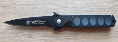 Smith & Wesson  Militry Issue Klingenlänge 8,5 cm Heftlänge 11 cm NEU
