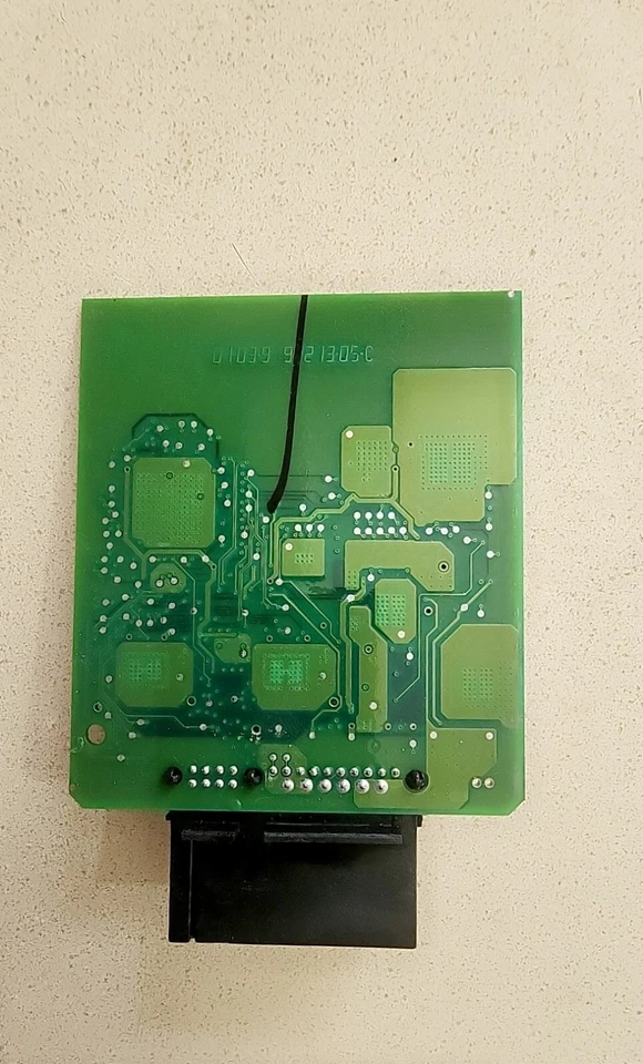 2008 2009 2010 2011 Lincoln Town Car Air Suspension Module 8W133C142AA - Image 4 of 4