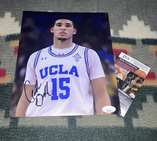 LIANGELO BALL SIGNED JSA 8X10 PHOTO 