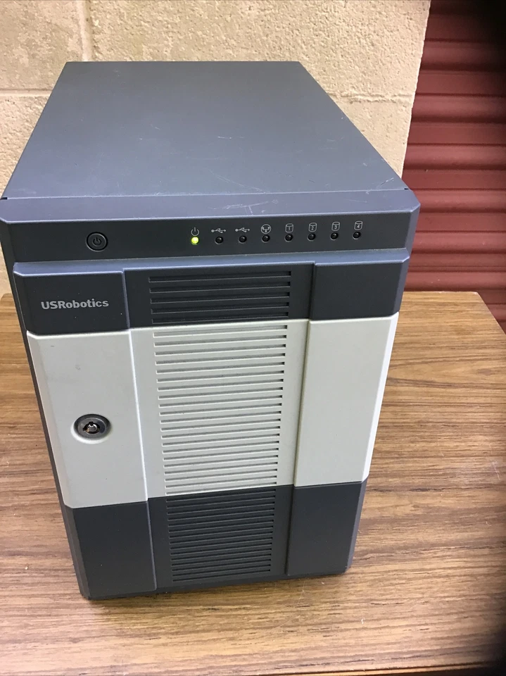 USRobotics USR8700 P/N:64-008700-00R - Image 2 of 4