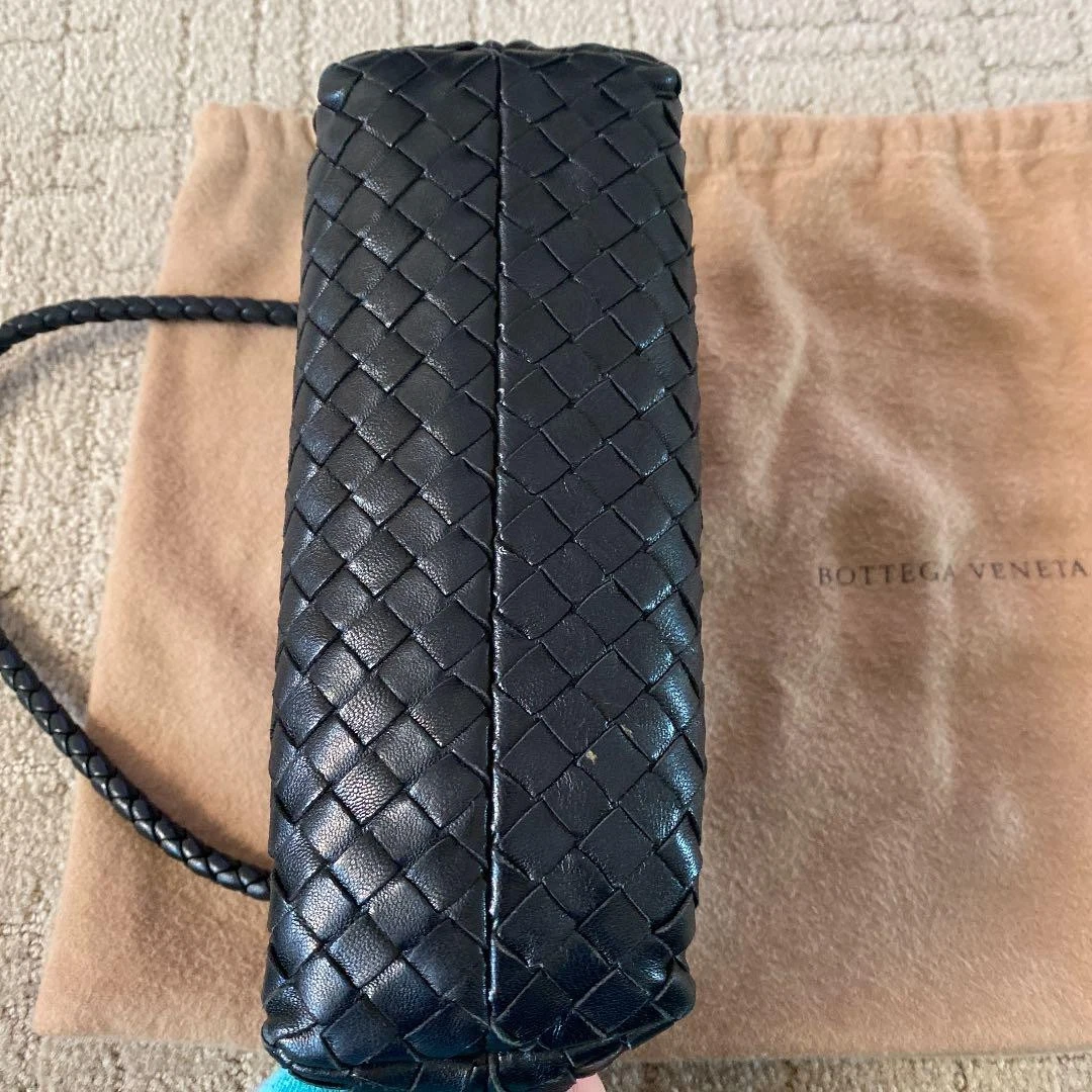 Borsa a tracolla Bottega Veneta Intrecciata in pelle nera vintage originale