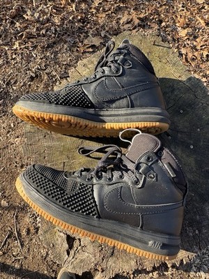 Nike Lunar Force Men's Water Resistant Duck Boot Black Gum Comfort - Size 10.5