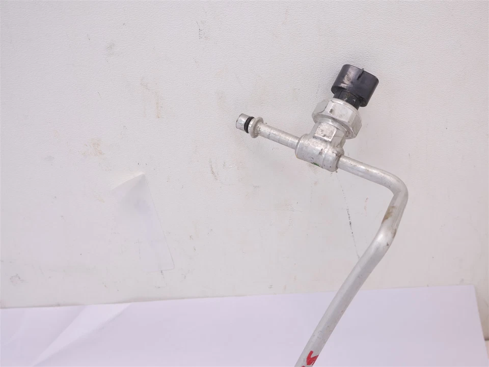 Tubo de aire acondicionado Subaru Legacy Outback 2010-2014 línea CA OEM 10-14 Foto 2 de 4