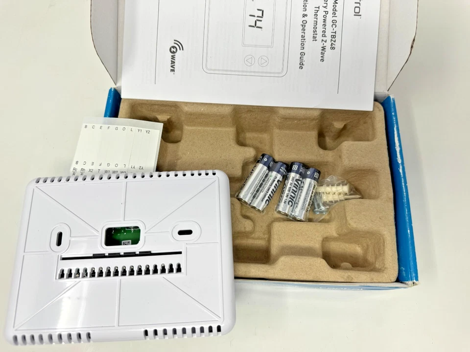 GoControl Z-Wave 恒温器电池供电智能手机控制 GC-TBZ48 — 第 3/4 张图片