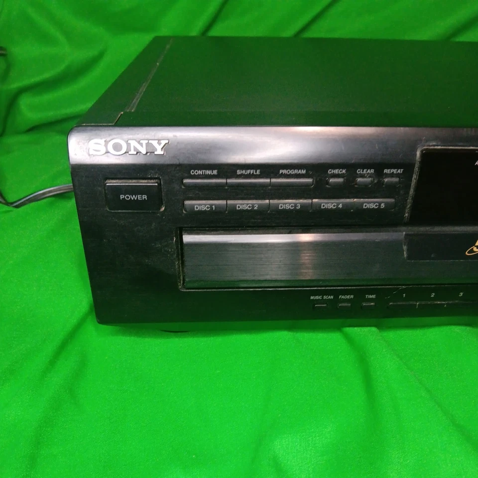 Sony CDP-C661 Compact Disc CD Player 5-disc CD Changer Tested & Works - Image 2 of 4