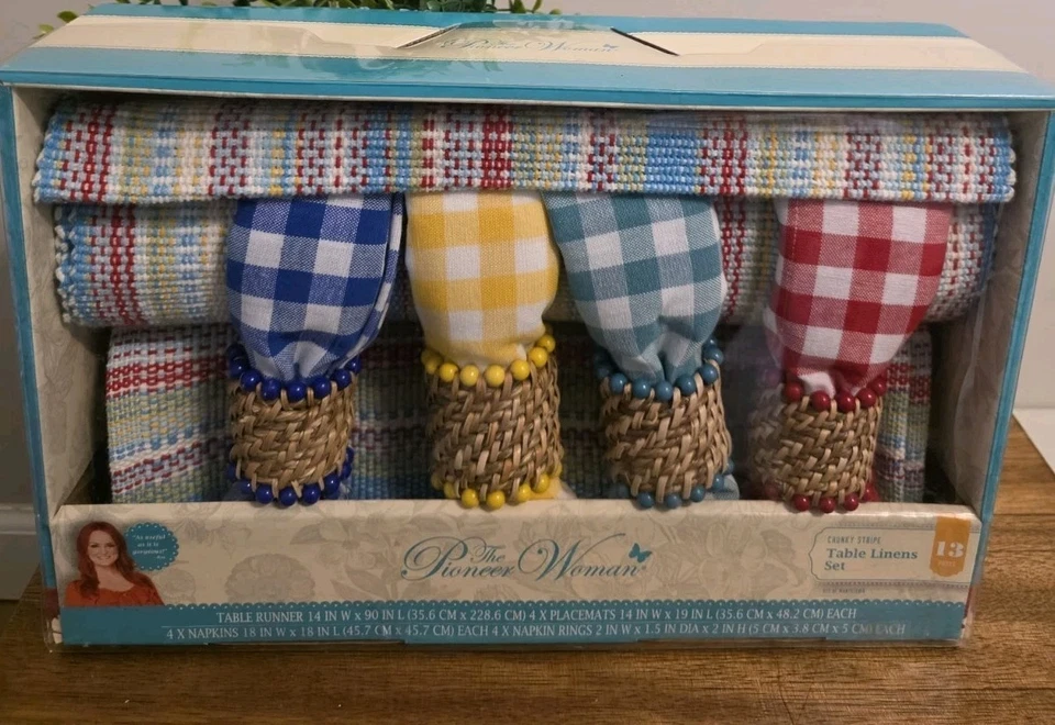 Pioneer Woman Chunky Stripe Table Linens Set