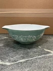 1960's Pyrex Promotional FETUS Cinderella Green Fruit 4 QT Salad Bowl #444 Read
