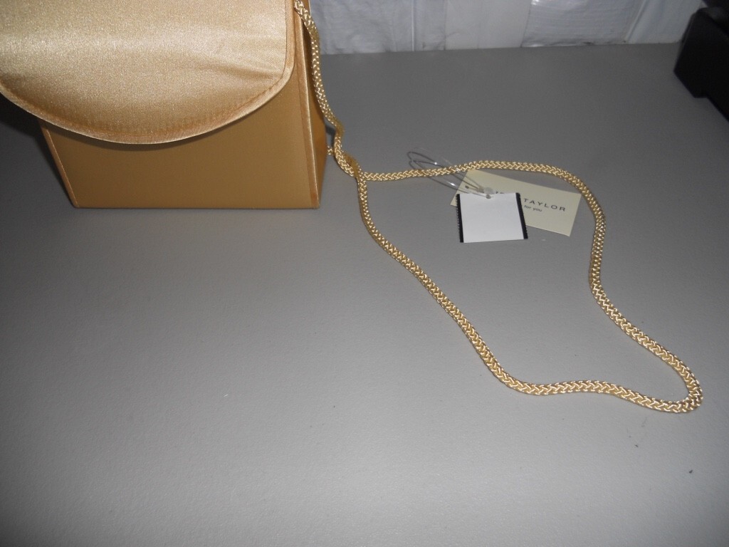 Picture 2 of 6