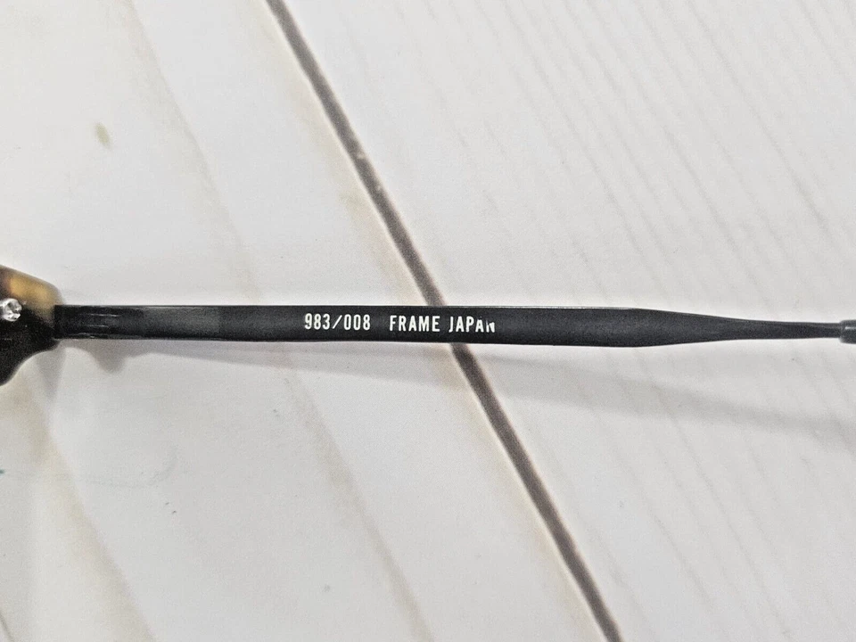 Óculos de sol vintage Revo 983 008 amarelo concha de tartaruga armação padrão gravado Japão - Imagem 2 de 4