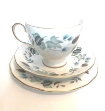 COLCLOUGH LINDEN TRIO TEA CUP & SAUCER VGC NO CHIPS OR REPAIRS 