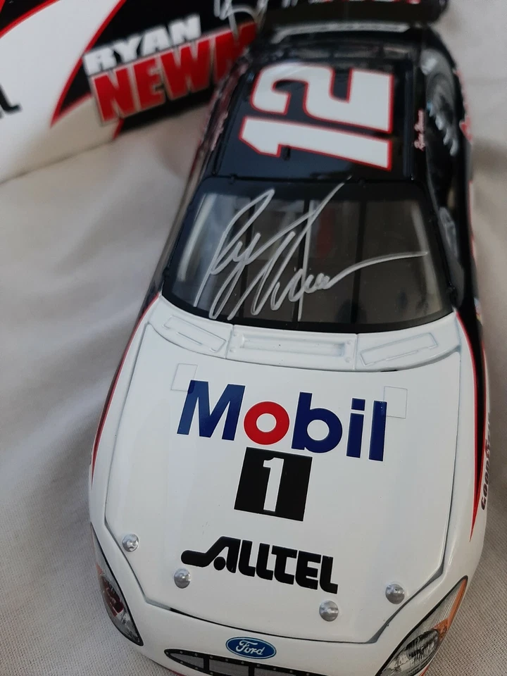 Autographed 2002 Ryan Newman Alltell Mobil1 Speedpass Rookie 1/24 Diecast NASCAR - Image 2 of 4