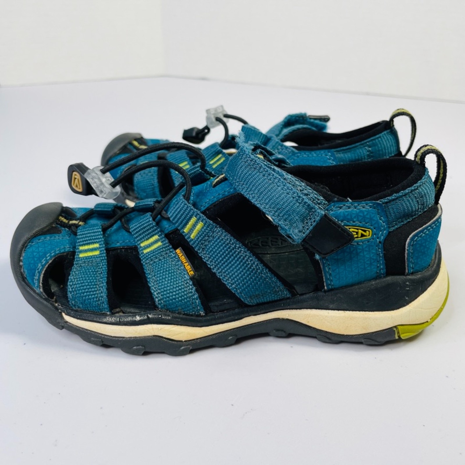Scarpe da acqua Keen Newport Neo H2 bambino 12 lacci elastici blu nero lavabili