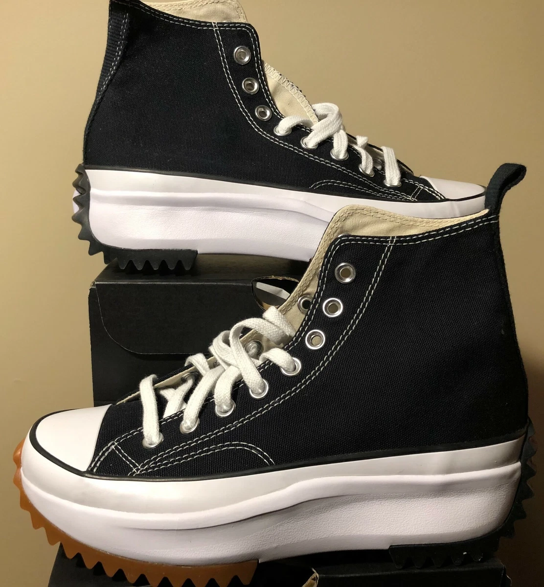 Converse Women Unisex Run Star Hike Hi 166800C Black White Gum Women s Size 7 11
