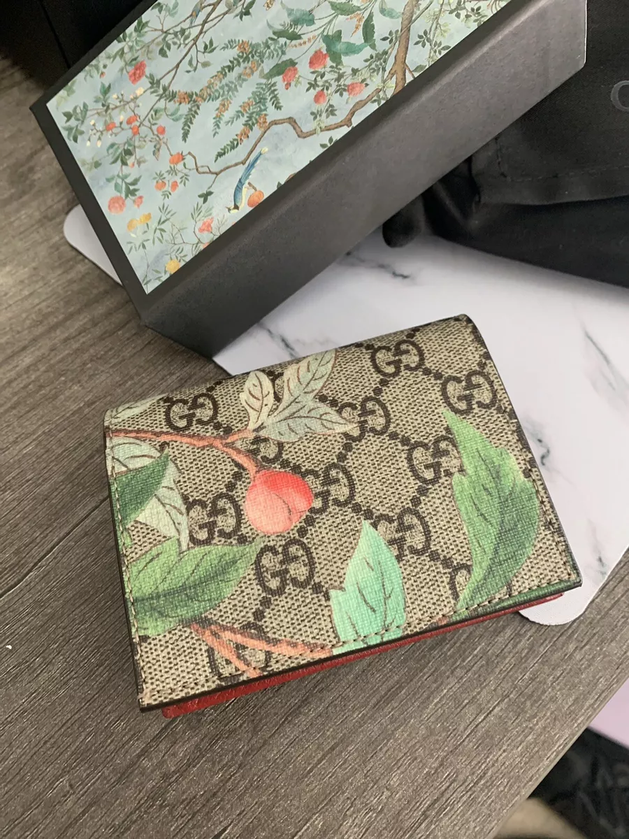 Gucci Pink/Beige GG Supreme Canvas and Leather Blooms Card Case