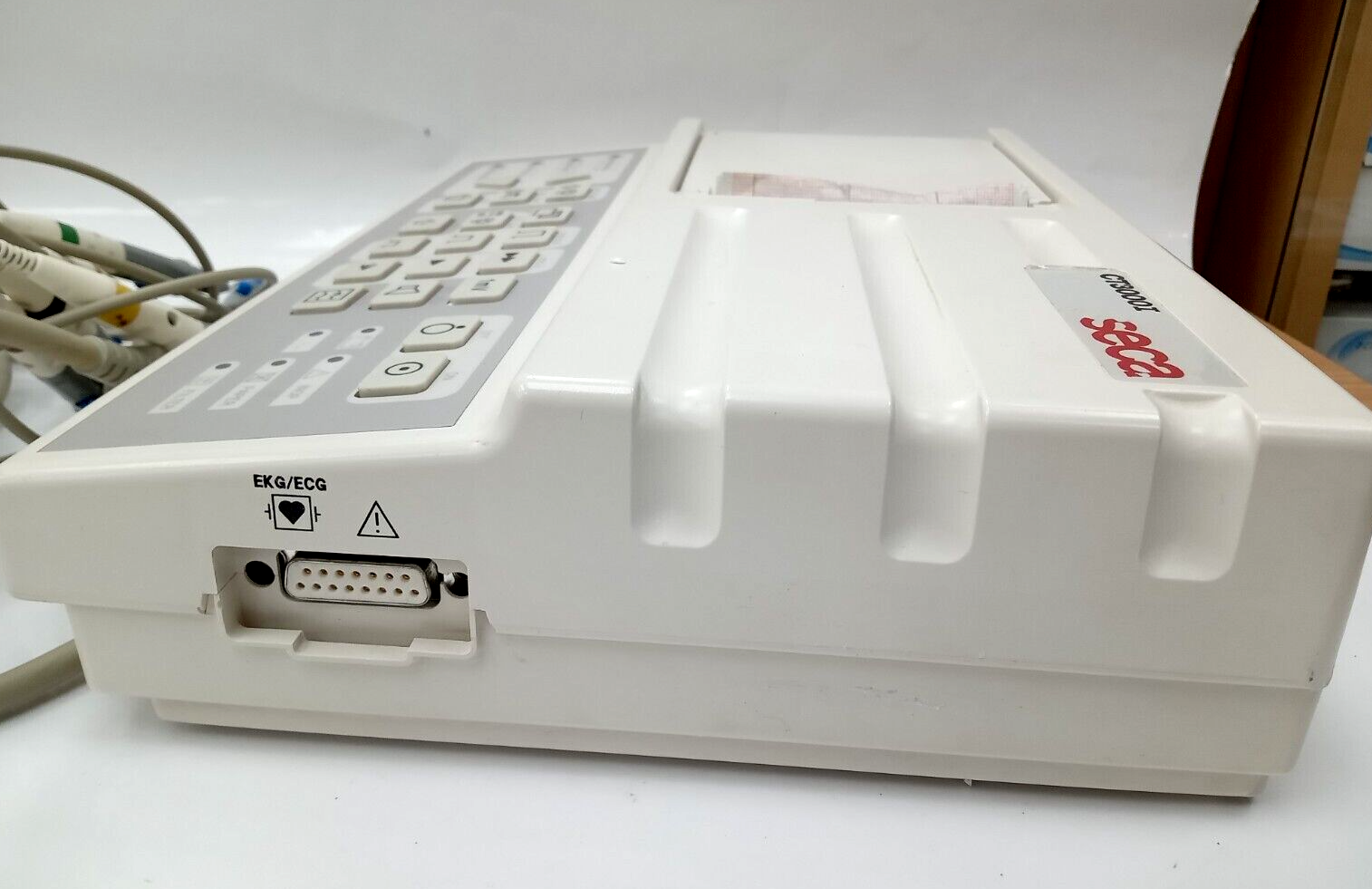 Seca CT3000i – ECG Portatif à Haute Précision avec Impression Thermique