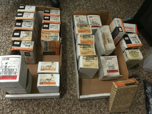 Wiremold Legrand G3017NE Inverted Internal Elbow Gray 3000 Series NEW IN BOX - Picture 6 of 6