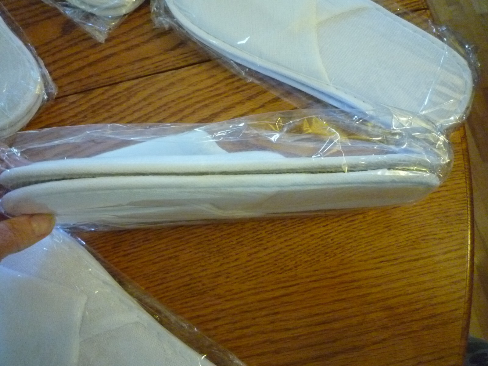 SAOLA 12 Paia Pantofole Hotel Spa Bianche Punta Chiusa Taglia Unica Adulto Suola in Gomma Schiuma