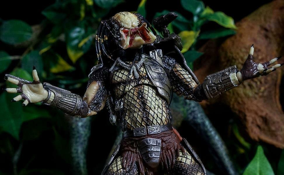 NECA PREDATOR 30Th ANNIVERSARY JUNGLE HUNTER MASKED ACTION FIGURE