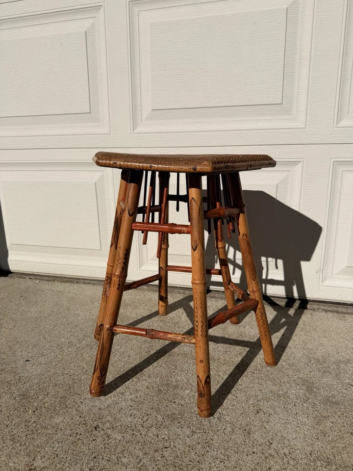 Antiguo soporte victoriano para plantas de bambú de caparazón de tortuga/tigre Foto 2 de 4