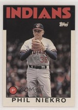 1986 Topps Traded Collector's Edition (Tiffany) Phil Niekro #77T HOF 0b5