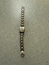 VINTAGE DISNEY PARKS MICKEY MOUSE STAINLESS  GOLD WATCH 85/8555.