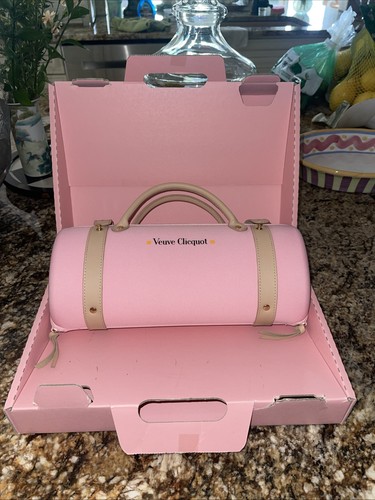 VEUVE CLICQUOT CHAMPAGNE BARBIE PINK CITY TRAVELLER TOTE CARRIER, WITH BOX