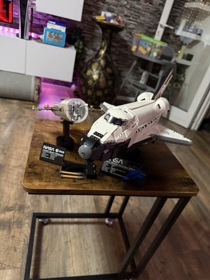 LEGO 10283 NASA Space Shuttle Discovery