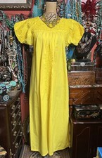 MEXICAN OAXACA 1970/80s VIVID RARE YELLOW COLOR EMBROIDERY/CROCHET DRESS ML