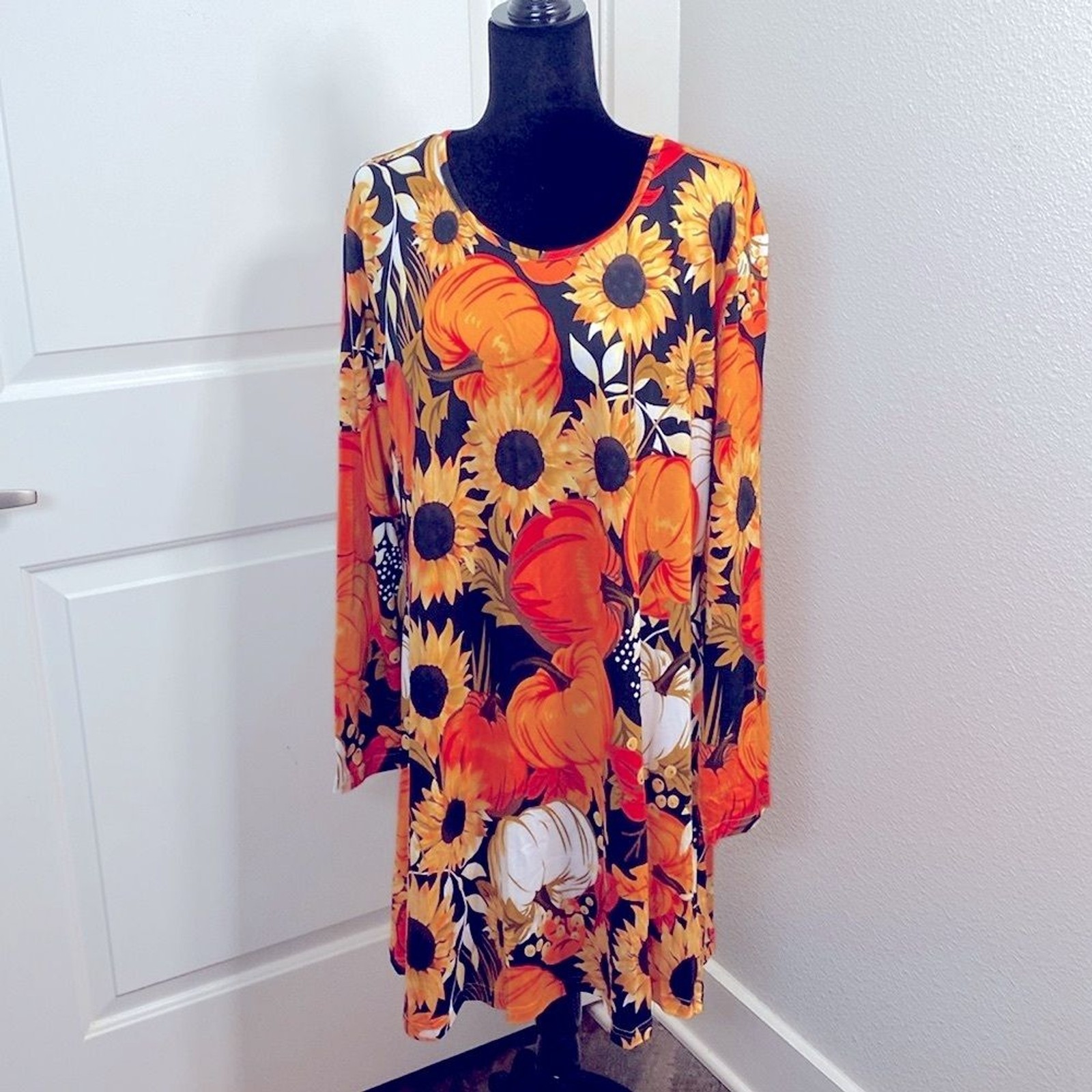 METRO-STYLE Fall Autumn Festival Scoop Neck Long Flare Sleeve Kneecap Dresses,S