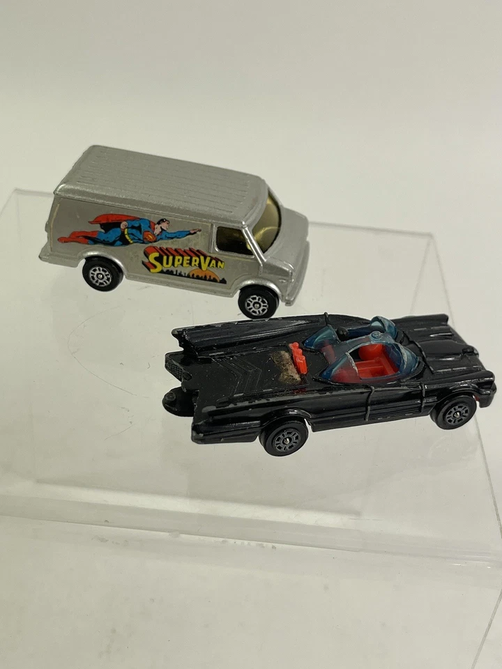 Vintage Corgi Juniors Superman Supervan  & Batmobile & Batman Robin Pinback - Image 4 of 4