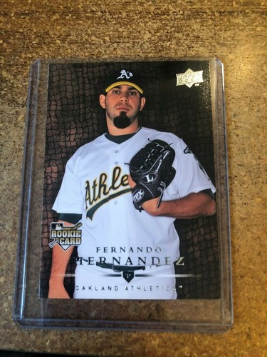 2008 Upper Deck Baseball # 711 Fernando Hernandez RC - Picture 3 of 6