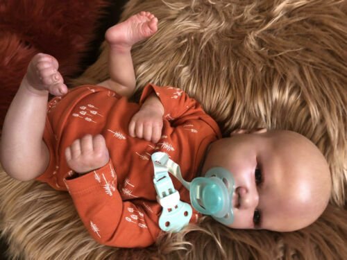 Aazon.co: Siba y Love Baby Talk 105140020 Soft Body Doll with Sleeping Eyes in Cute Roper
