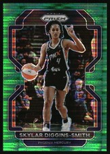 2022 Panini Prizm WNBA #104 Skylar Diggins-Smith Green Pulsar #/25