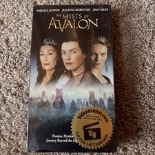 "The Mists Of Avalon" Anjelica Huston, Julianna Margulies, Joan Allen. New VHS